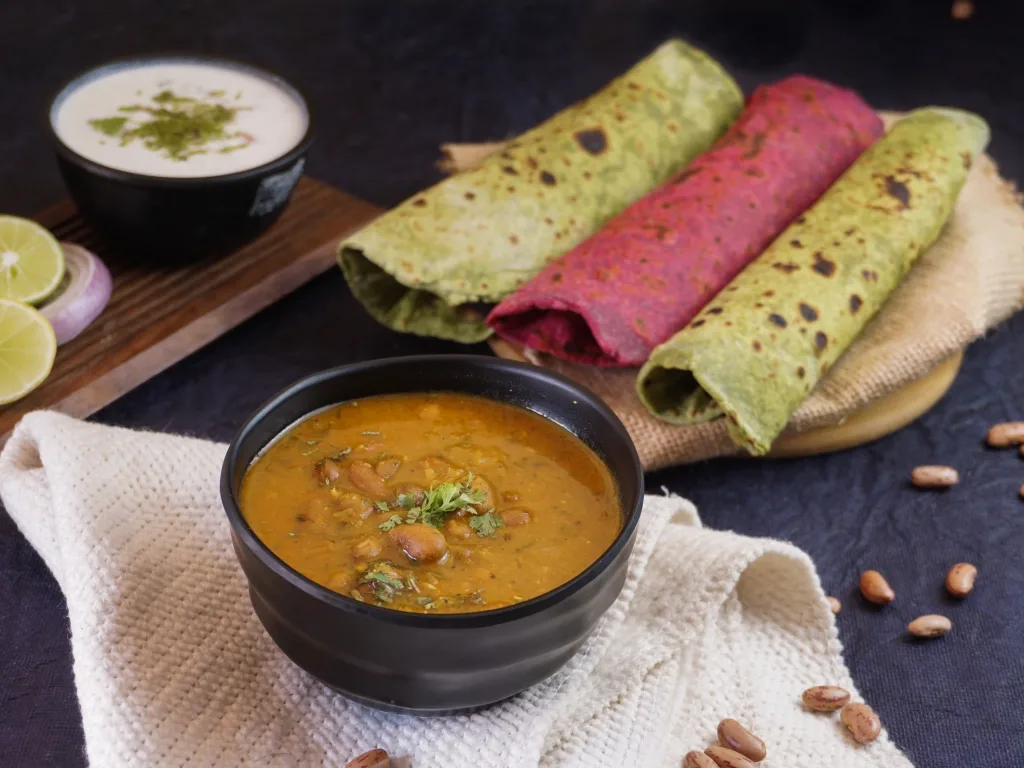 Rajma Chapati Meal by HealthyBee